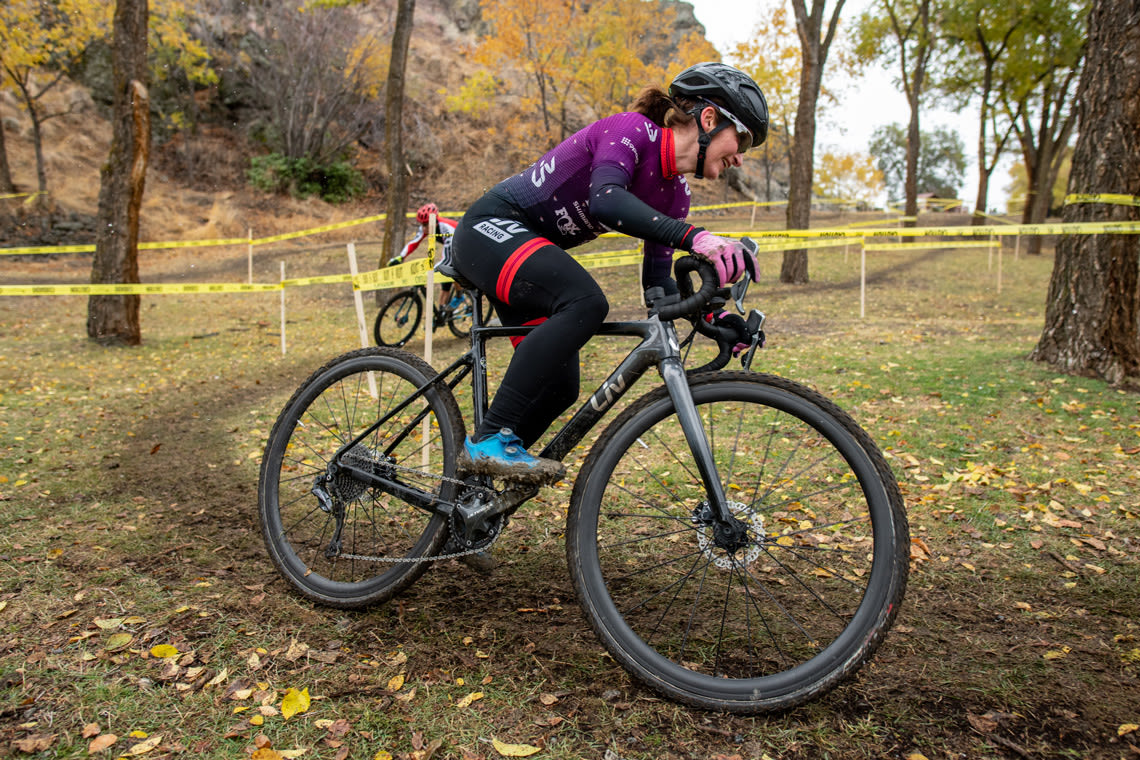 Sandra Walter racing the Brava Advanced cyclocross bike