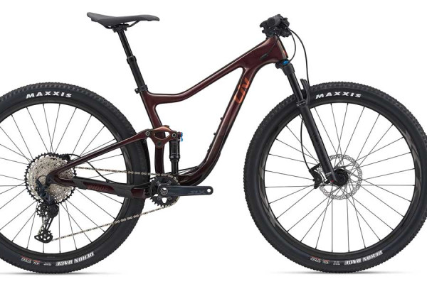 The Pique Advanced Pro 29 2, in Chameleon Mars. Availability varies by country.
