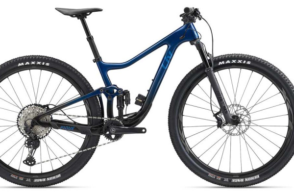 The Pique Advanced Pro 29 1, in Dark Blue. Availability varies by country.