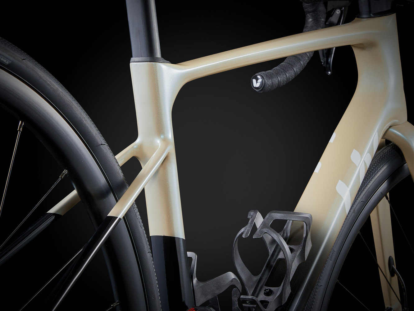 2024 Avail Advanced 1 Road Bike banner 9