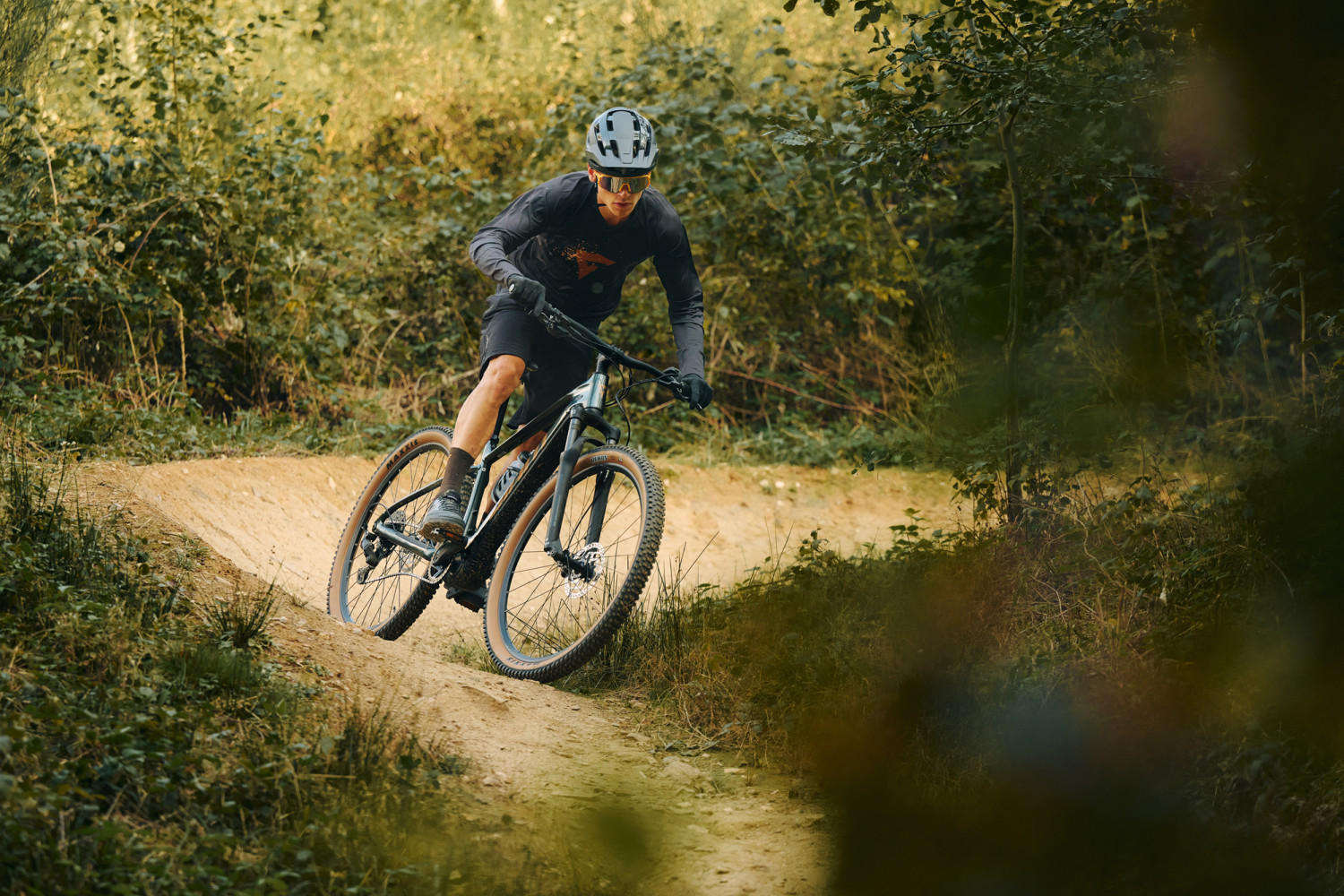 2026 Talon E+ Hardtail Electric Mountain Bike banner 12