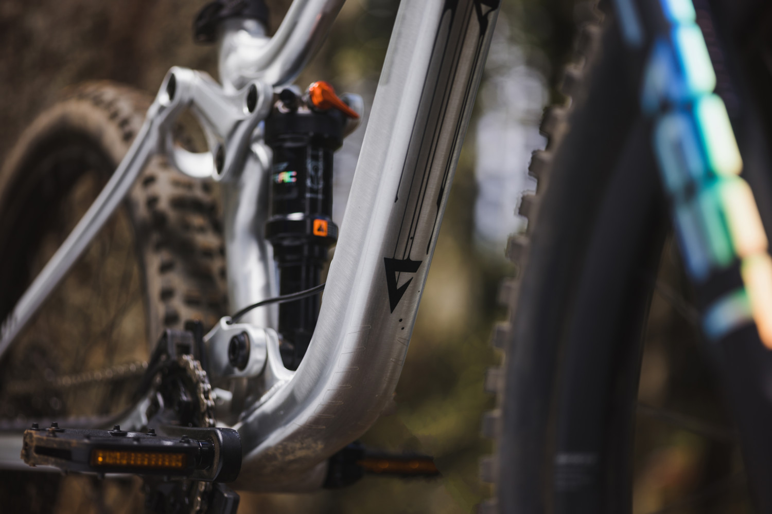 Faith 24 Kids Mountain Bike banner 15