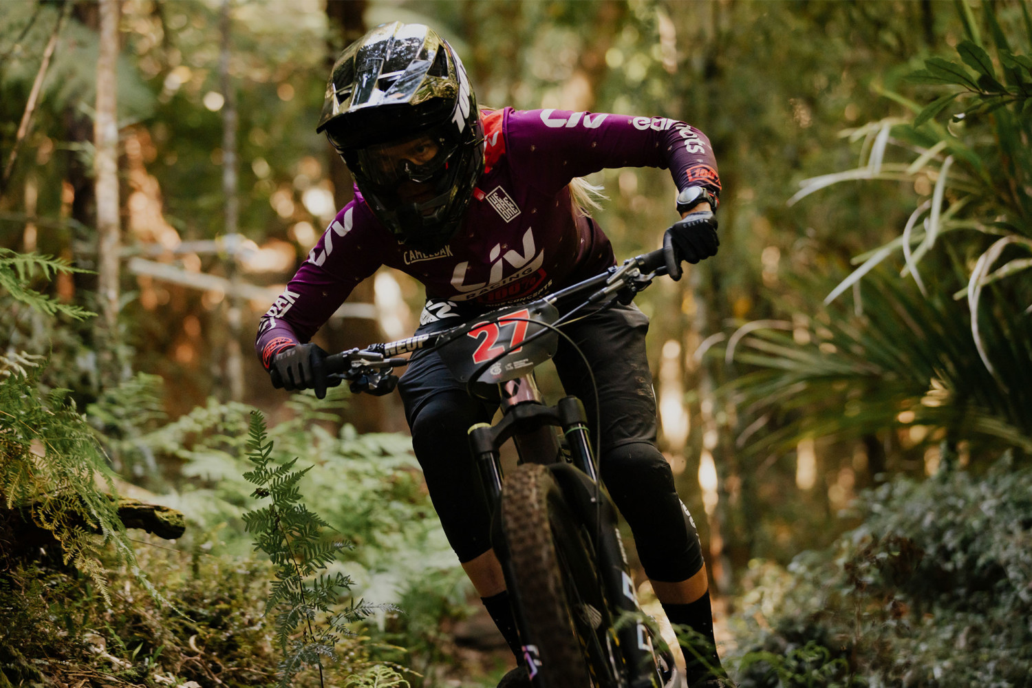 2023 Intrigue LT Advanced Pro 0 Full Suspension Mountain Bike banner 2