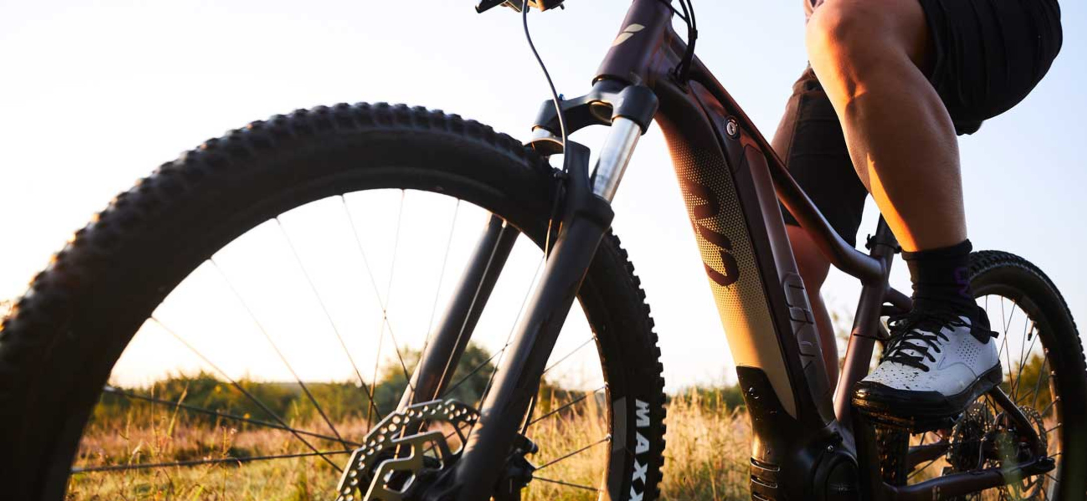 2022 Tempt E+ 3 20MPH Hardtail Electric Mountain Bike banner 3