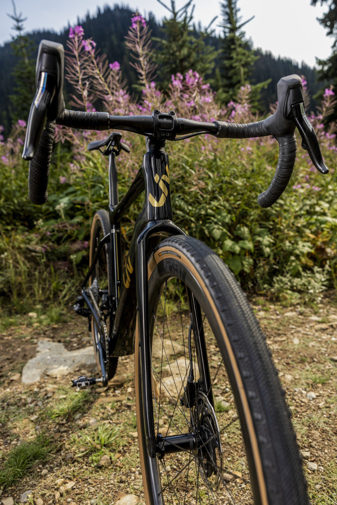 2024 Devote Advanced Pro Gravel Road Bike banner 10