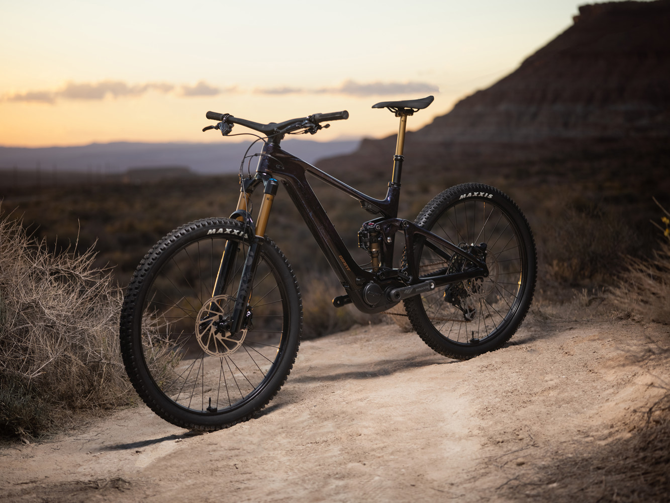 2023 Trance X Advanced E+ EL 0 20MPH Full Suspension Electric Mountain Bike banner 2