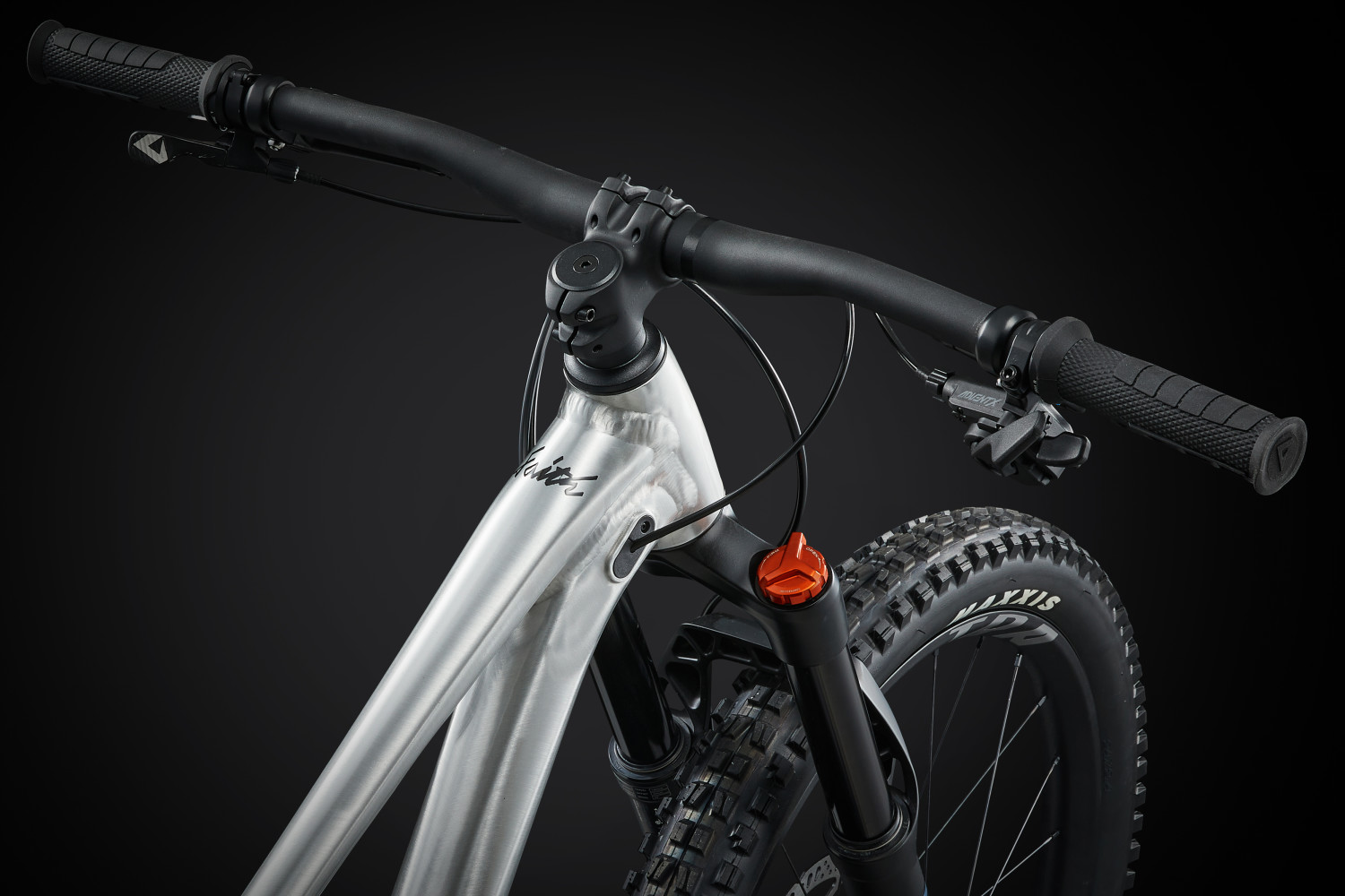 Faith 24 Kids Mountain Bike banner 5