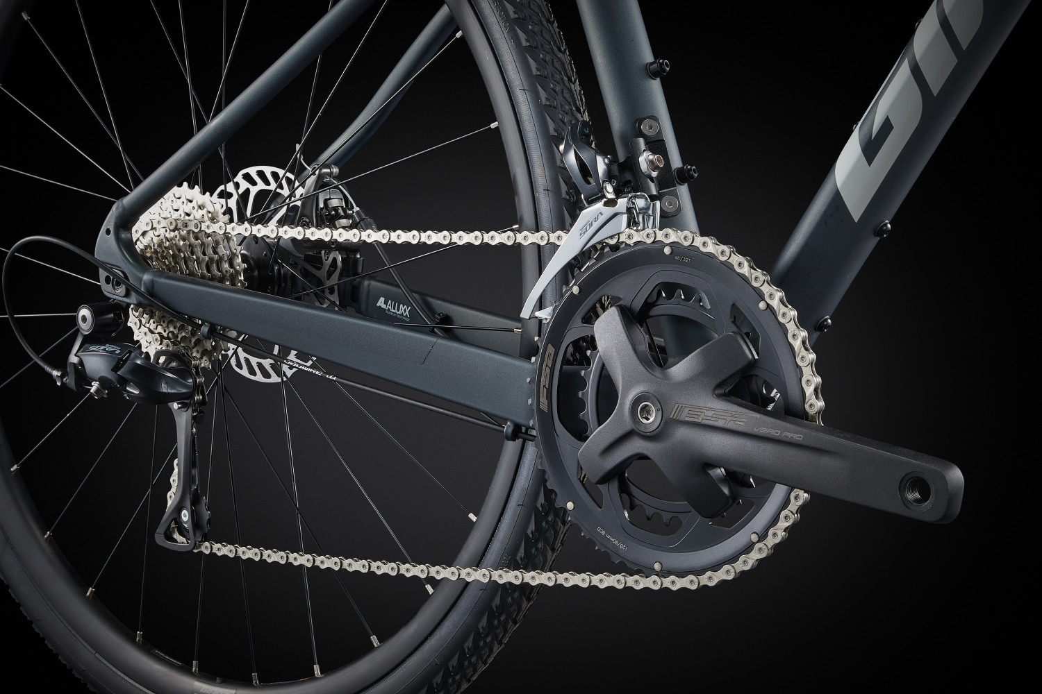 2025 Revolt 2 Gravel Road Bike banner 5