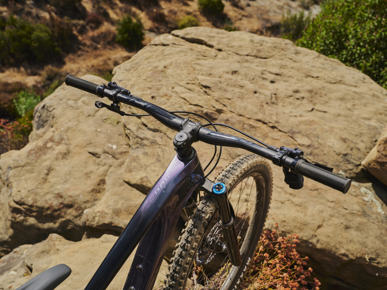 2024 Trance Advanced 29 1 Full Suspension Mountain Bike banner 3