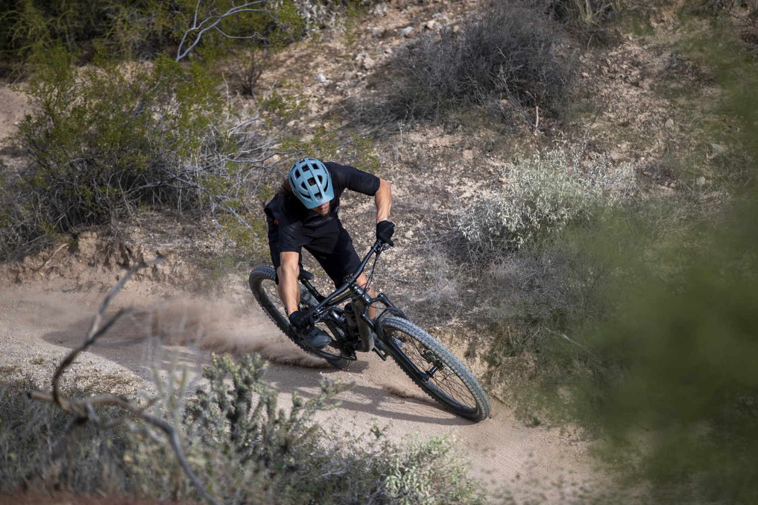 2022 Trance X 29 2 Full Suspension Mountain Bike banner 3