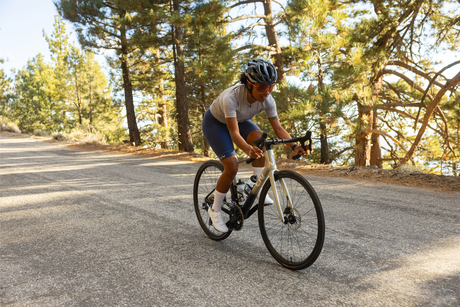 2024 Avail Advanced 1 Road Bike banner 1