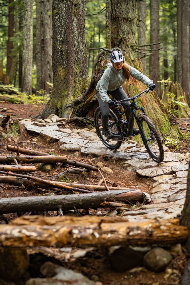 2023 Intrigue LT Advanced Pro 1 Full Suspension Mountain Bike banner 5