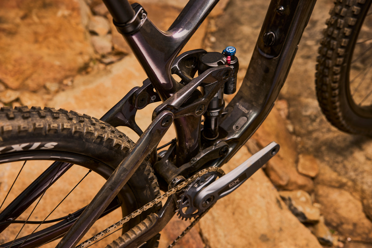 2024 Trance X Advanced 1 Full Suspension Mountain Bike banner 10