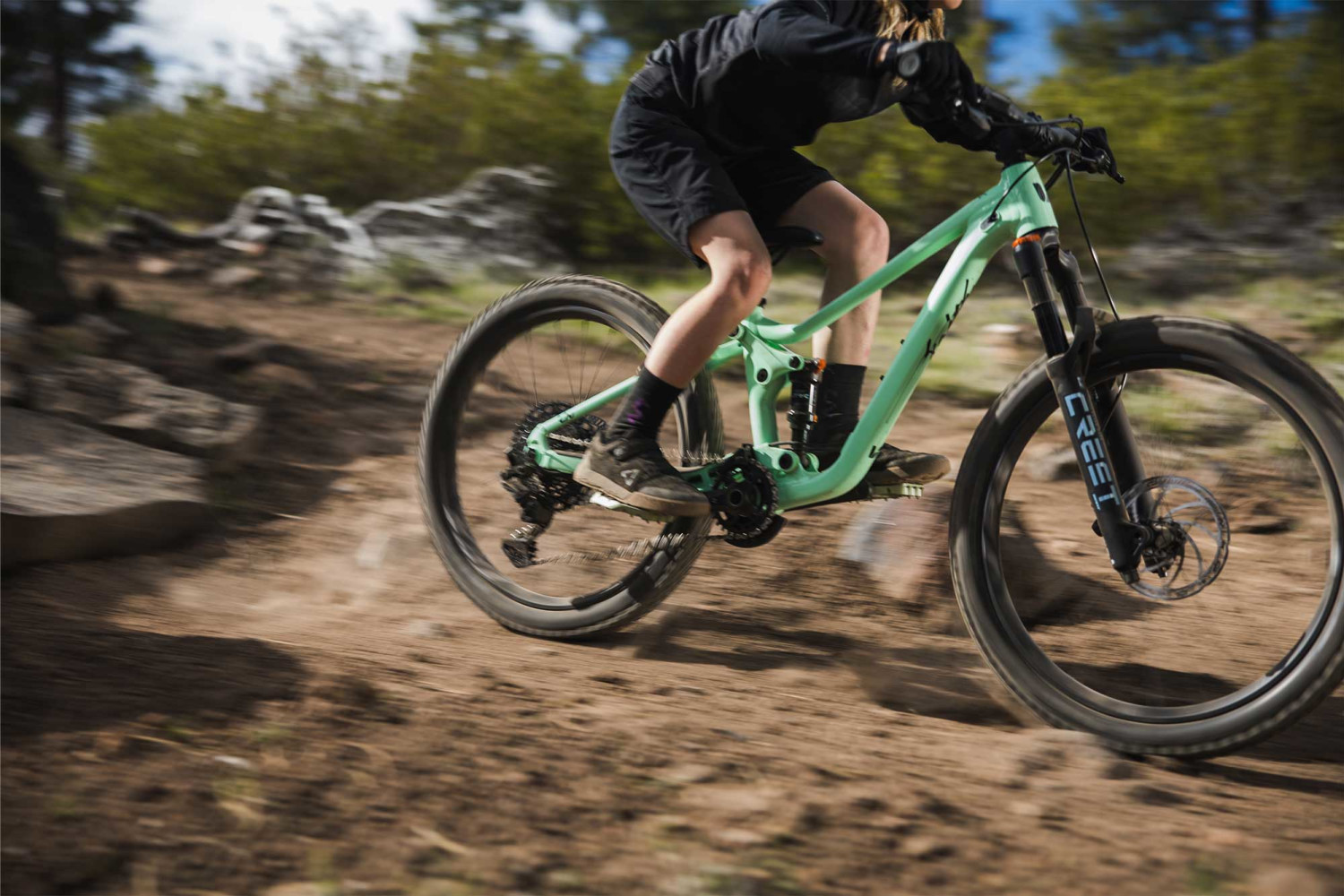 Faith 24 Liv 24 Inch Kids Mountain Bike banner 19