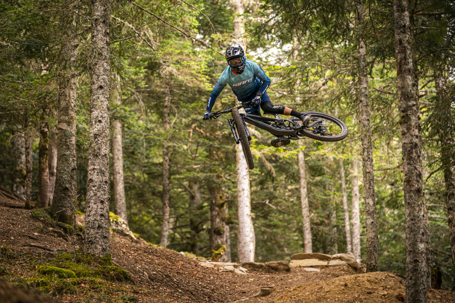 2023 Reign Advanced Pro 1 Full Suspension Mountain Bike banner 1