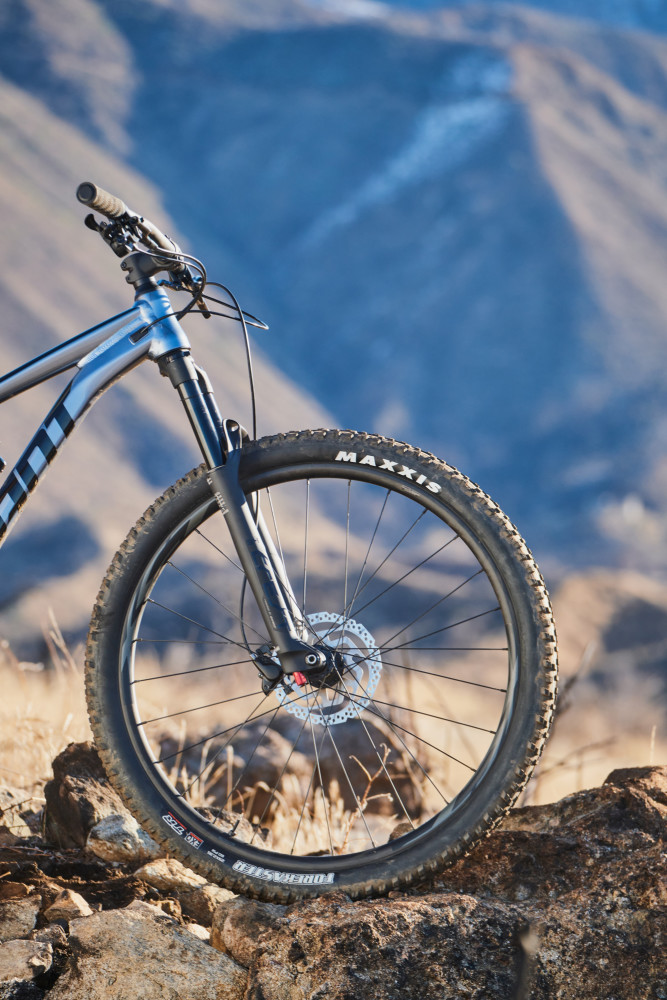 2022 Stance 29 2 Full Suspension Mountain Bike banner 11