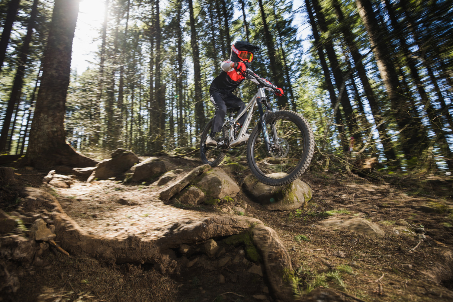 Faith 24 Kids Mountain Bike banner 24