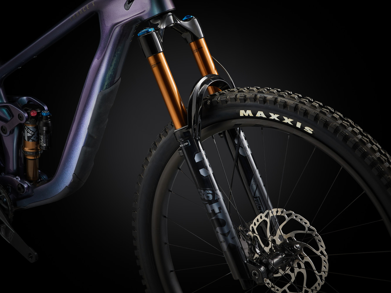 2024 Trance X Advanced 0 Full Suspension Mountain Bike banner 19