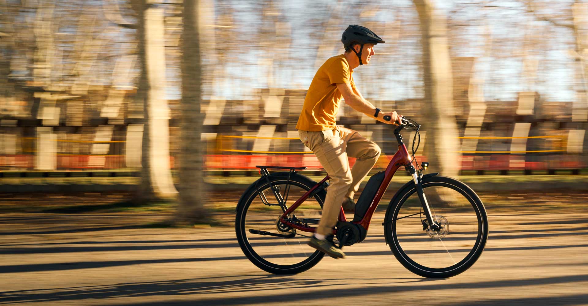 ebiker on commuter bike