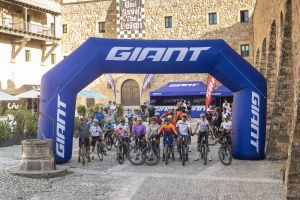 Presentación de la gama MY26 a dealers en Sigüenza