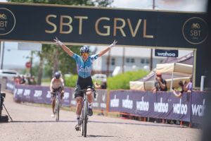 Vittoria storica per Melissa Rollins alla SBR GRVL, Colorado...