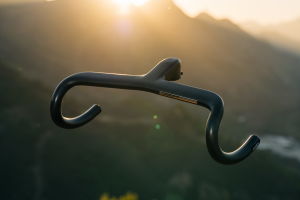 CADEX introduceert nieuwe Aero Integrated Handlebar