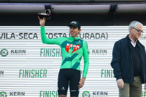 El Equipo Kern Pharma vuelve a ser protagonista en la Volta ...