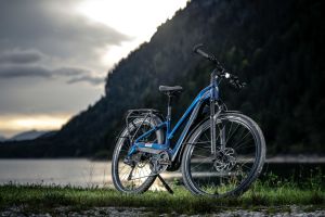 Giant Explore E+ 1 Named Best Adventure or Trekking eMTB 202...