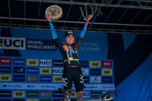 Tessa Neefjes wint The Gralloch – UCI Gravel World Series in...