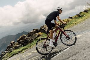  Big Gains for Big Days: Alto de L�Angliru