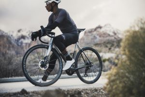 CADEX MAX 40 ?????????