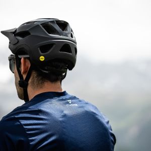 Giant Rail Helmet | Giant Bicycles Official site