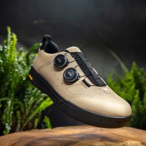 Liv Shuttle Clips Boa in Khaki