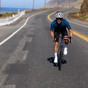 Road cyclist on Propel Advanced Disc