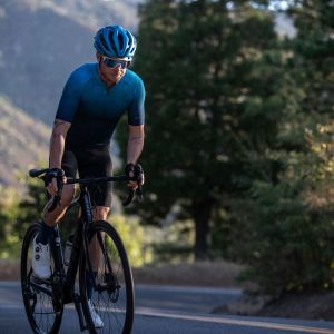 Giant Defy Advanced Pro Endurance Road Bike