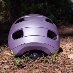 Liv Roost helmet