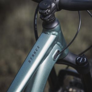 top tube detail on mountain bike