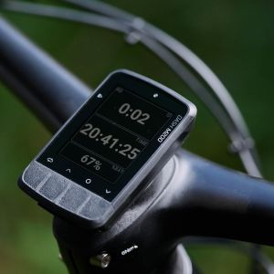 Giant Dash M200 mounted on handlebar