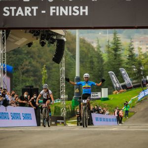 Leo Paez on XtC Advanced SL World Champion Frame