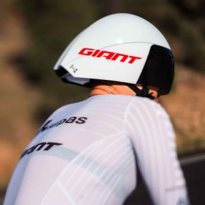 Professional Triathlete Gustav Iden in the Giant Rivet Mips helmet.
