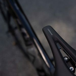 giant defy saddle adjustment