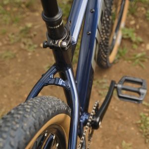 Overhead view of Gant Talon rear triangle and dropper post.