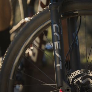 Side view of the Crest XC Fork.