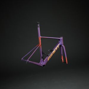The Giant Propel Advanced SL Frameset staged with a black background.