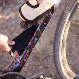 A close up look of the down tube storage on a Giant Revolt Advanced SE gravel bike.