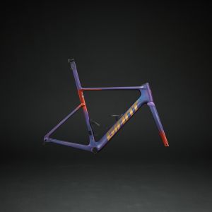 The Giant Propel Advanced SL Frameset staged with a black background.