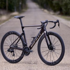 Propel Advanced Pro aero road bike shown on road