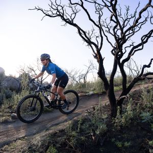 Woman riding the Pique