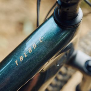 A close up, overhead POV of the Giant Talon E+ electric mountain bike top tube and headset.