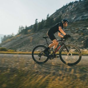 Revolt Advanced Pro 0 bicycle